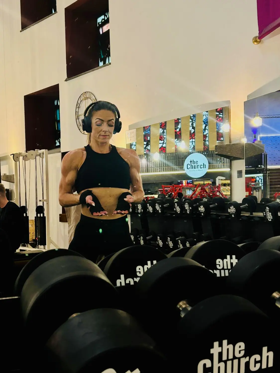Frauen-Fitnessbild von JK Performance